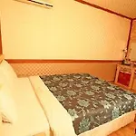 Golden Castle Hotel